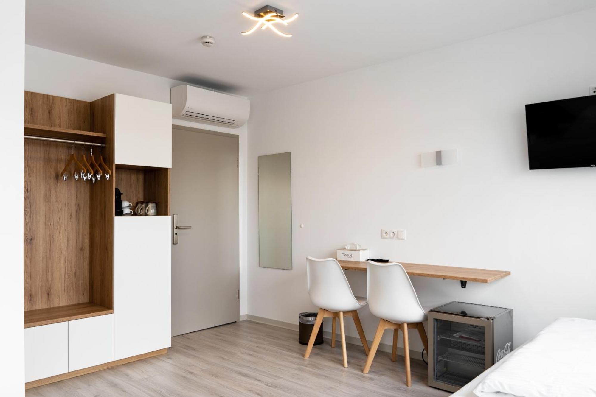 Hotel 83 Бонн Экстерьер фото